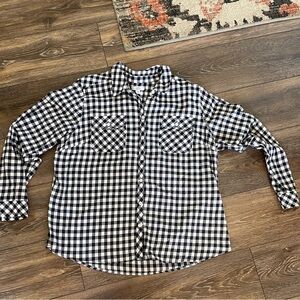 Croft & Barrow Blue & White Checkered Button Down Shirt.  Size XL